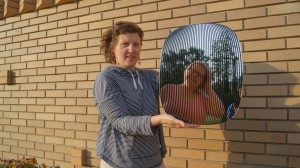 Na zdjęciu Areta Wasilewska-Gregorowicz i lustro. Odbicie Doroty Markiewicz